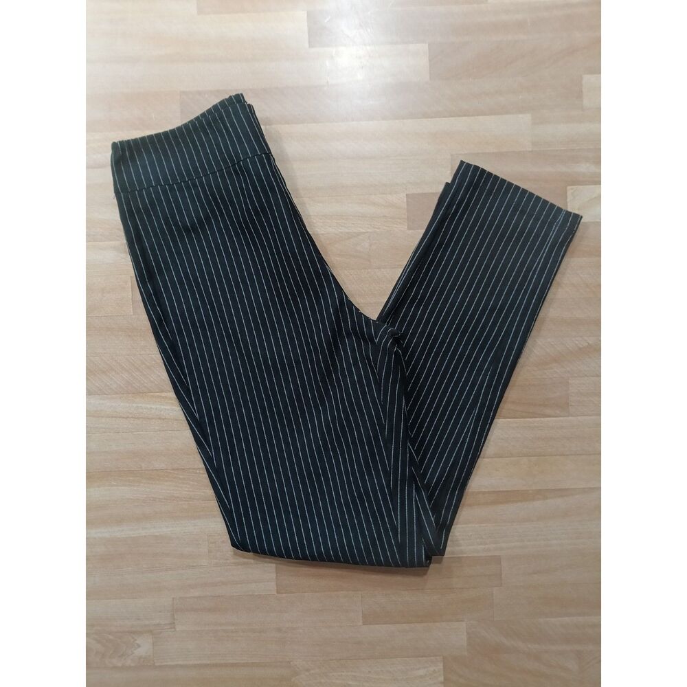 Who What Wear pinstripe pants size 2